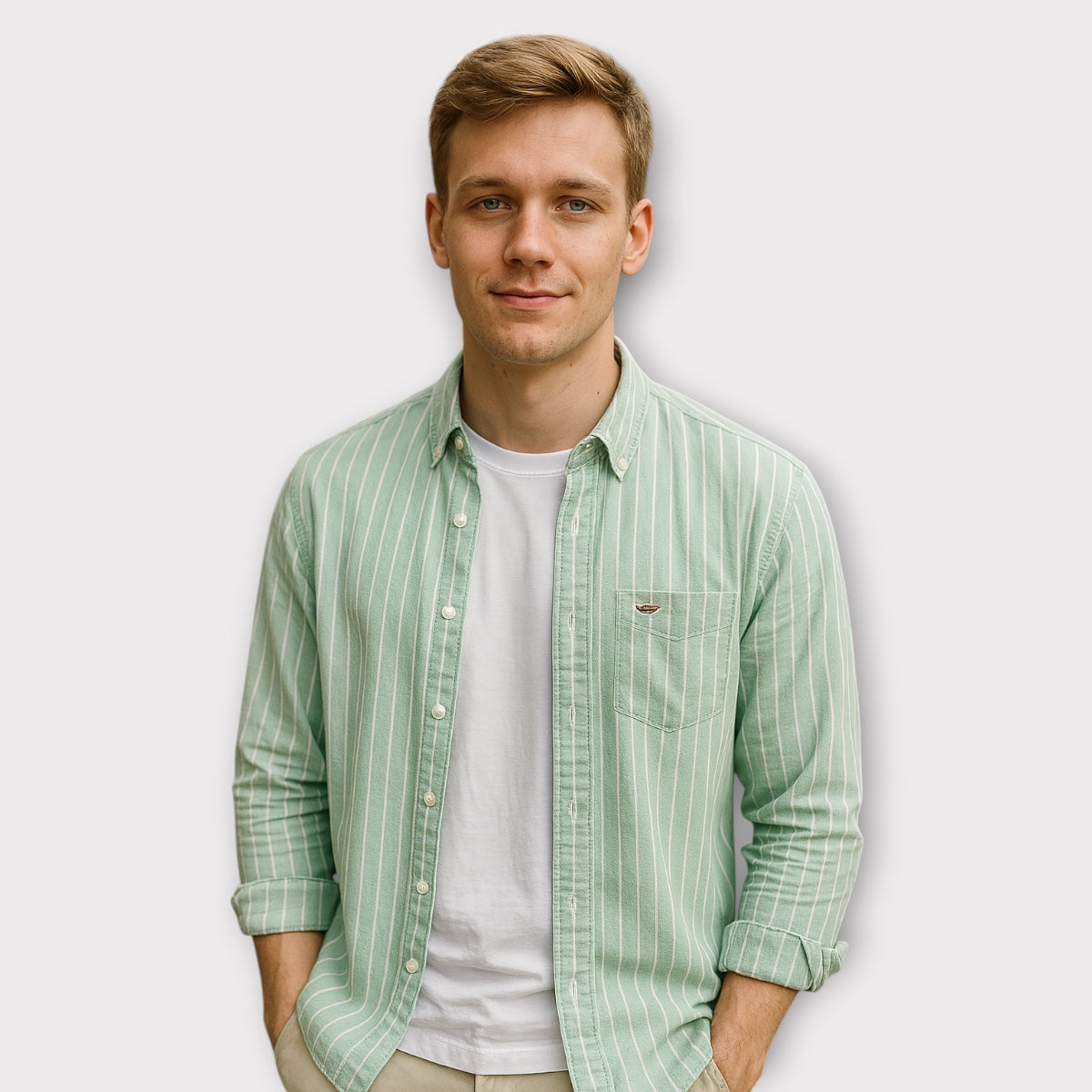 Eero | Raidallinen Kauluspaita